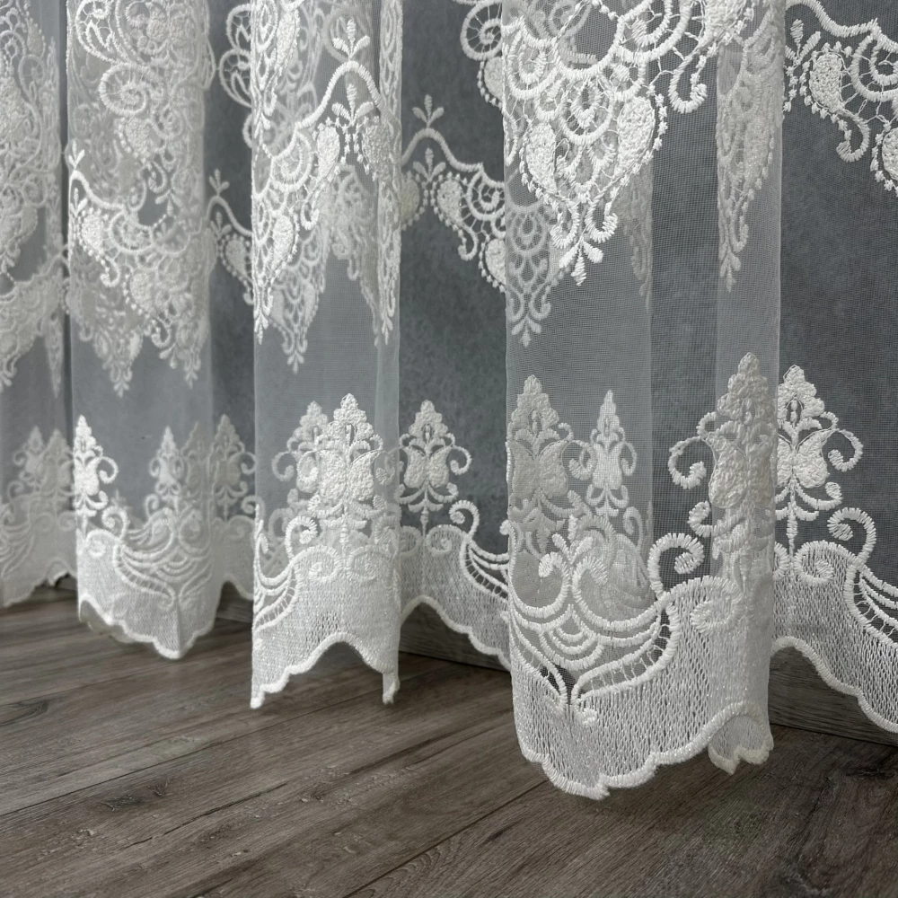 Фатиновий тюль з густою вишивкою №242213 молочний