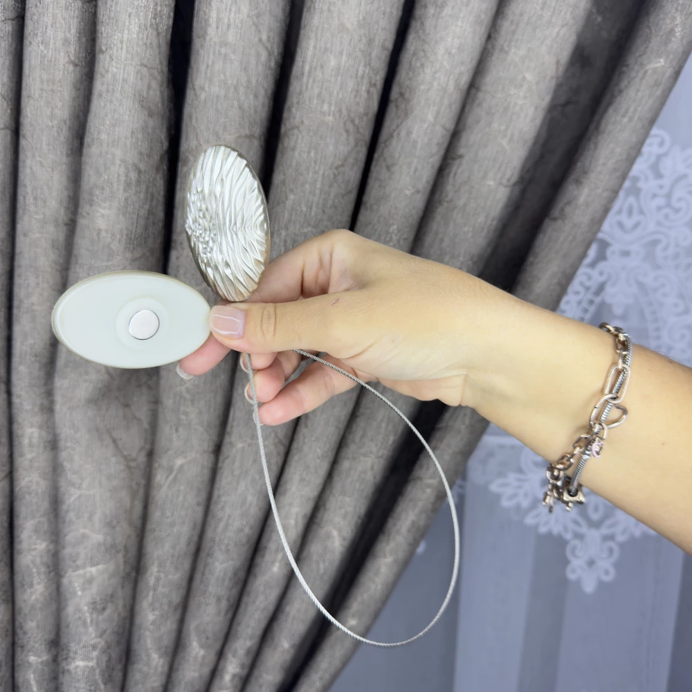 Магніт-підхват для тюля, штор Камні світле золото