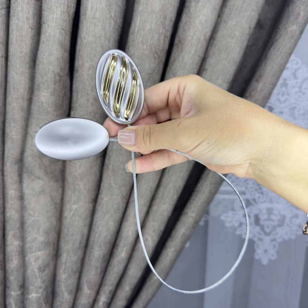 Магніт-підхват для тюля, штор Шишка пудра-золото