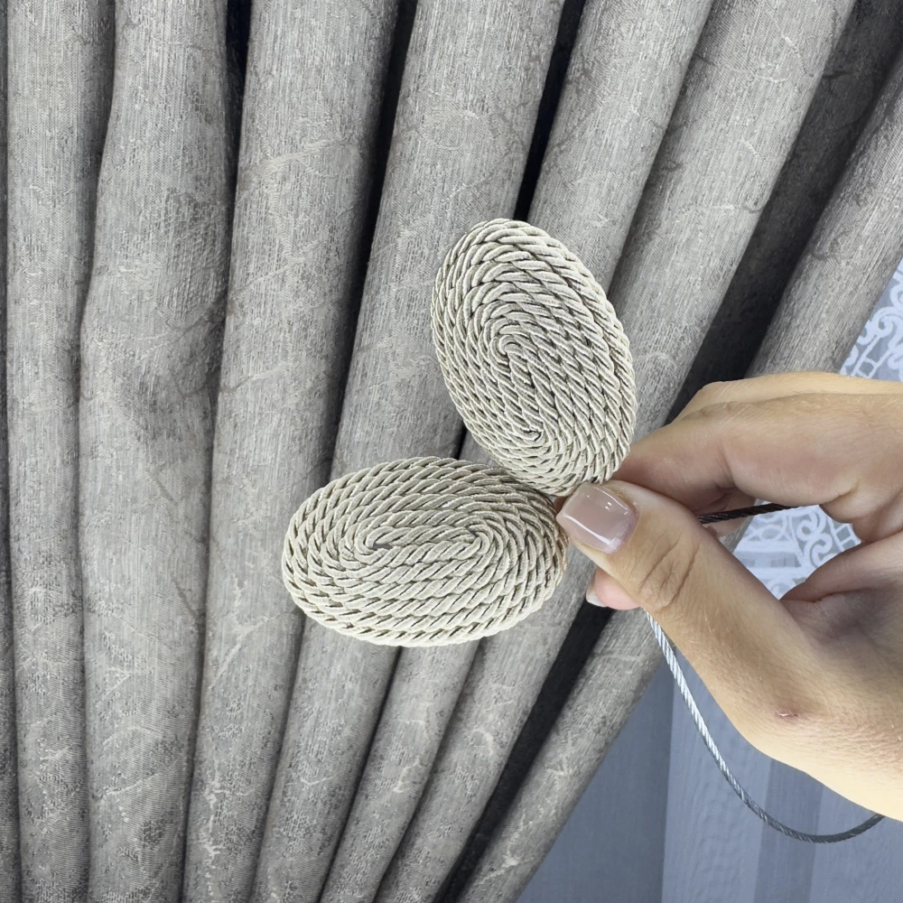 Магніт-підхват для тюля, з металевим тросом золото