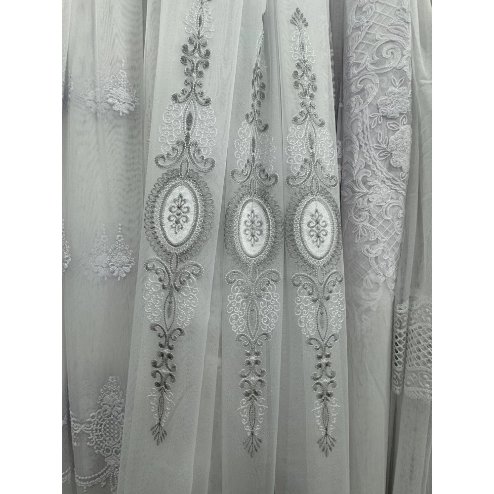 Бамбукова тюль з нежной вишивкою №V-06  у вітальню, спальню Сірий