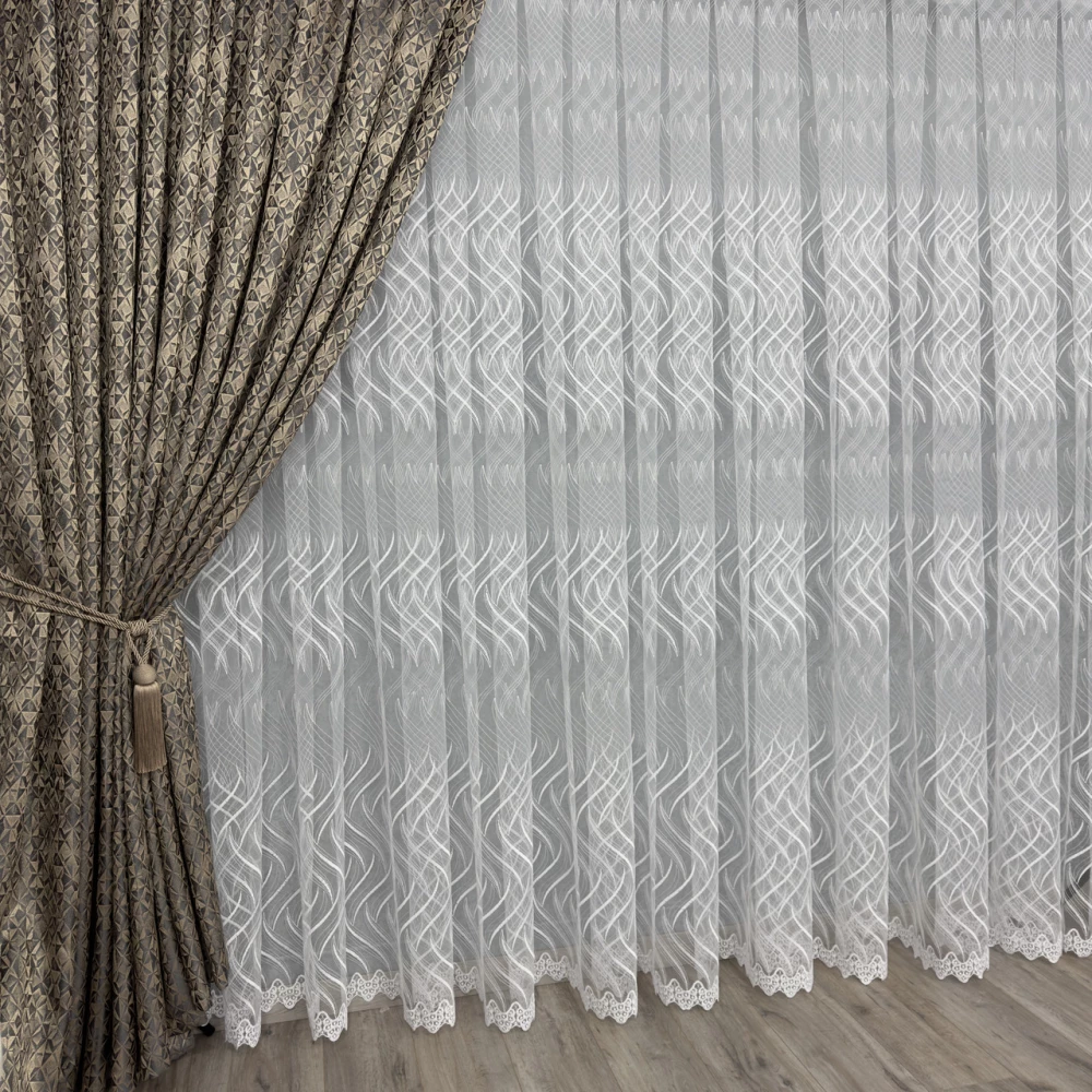 Качественный фатиновый тюль с вышивкой №8122 на отрез