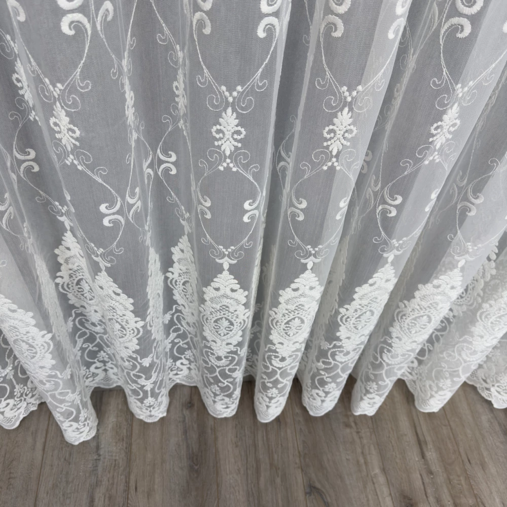 Бамбукова тюль з шикарною вишивкою №16101 у вітальню, спальню