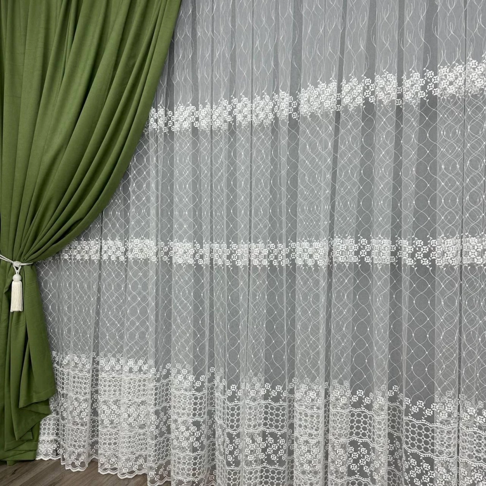 Качественный фатиновый тюль с вышивкой №1318 на отрез