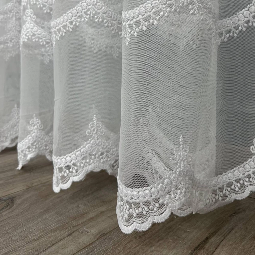 Грек-сітка з вишивкою по низу №2277 біла