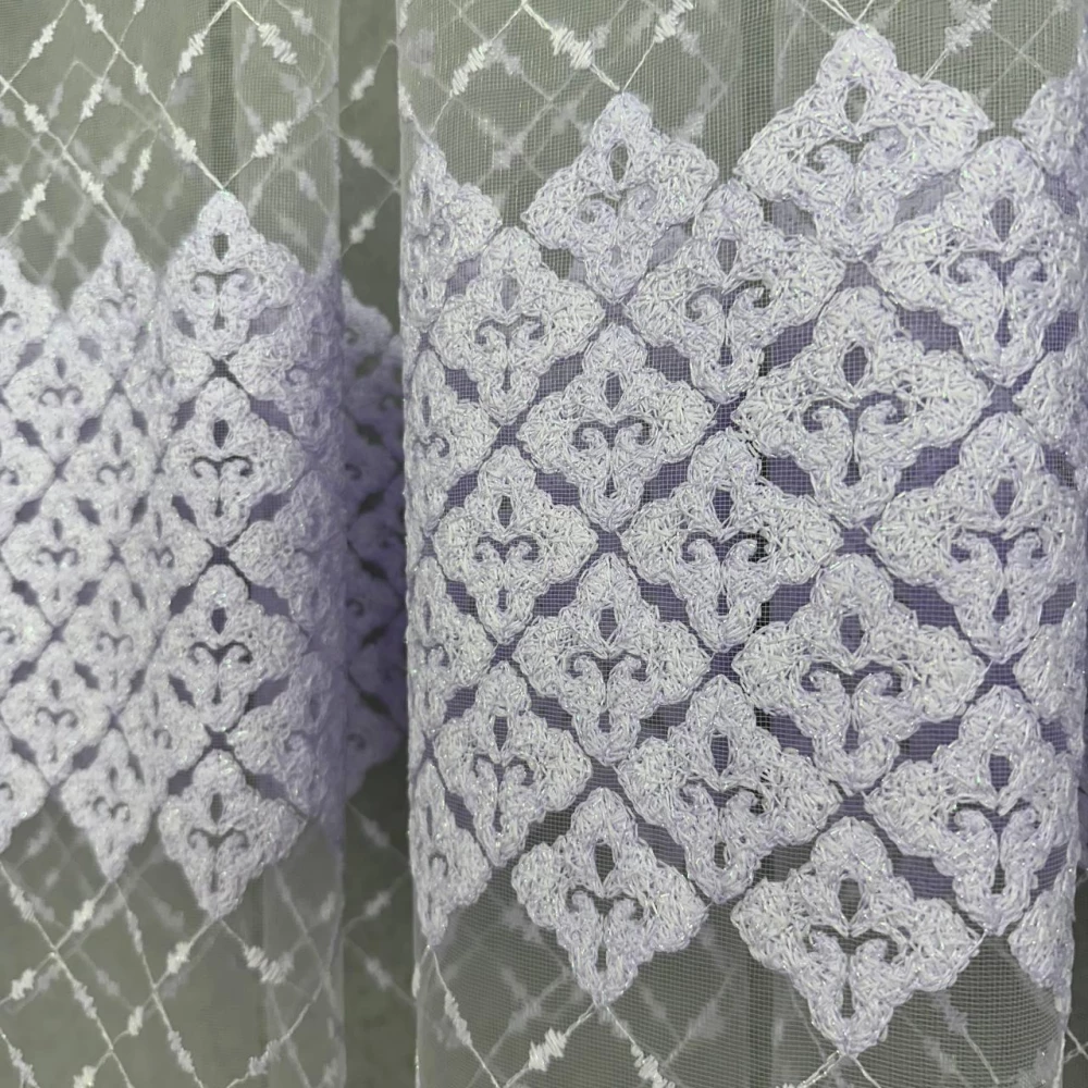 Фатиновый тюль с вышивкой №80103 холодный белый
