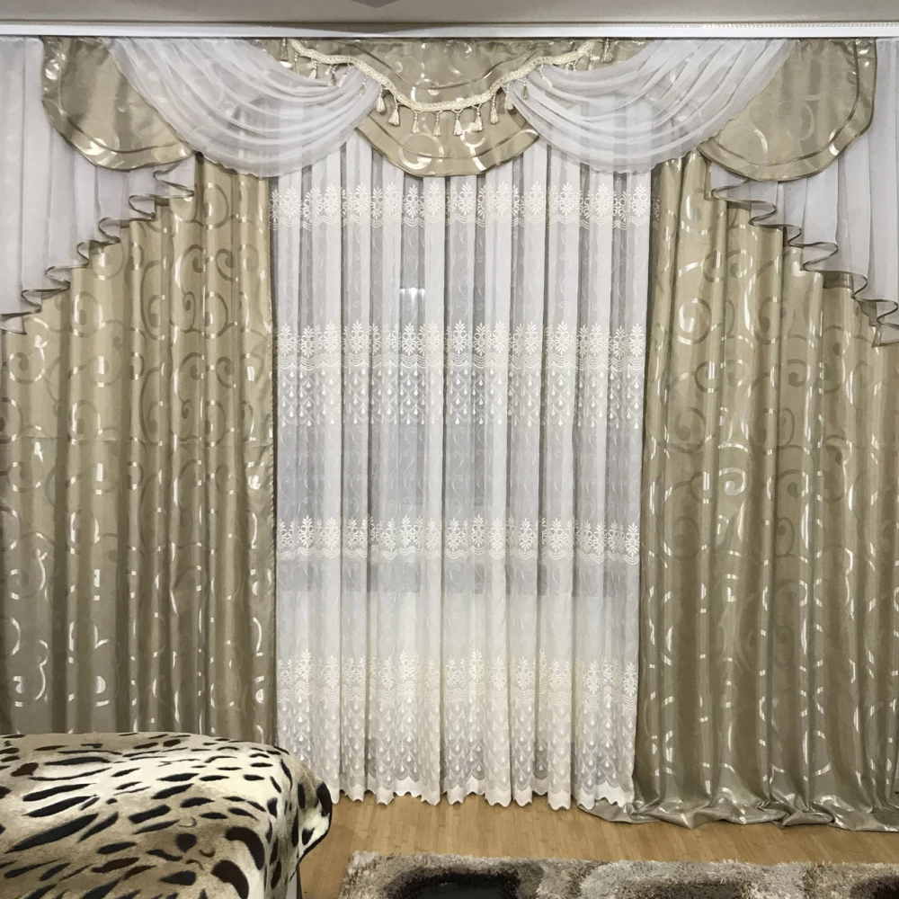 Комплект штор з ламбрекеном № 409 беж