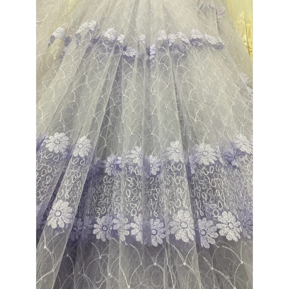 Красива фатиновая гардина Ромашка YON-15