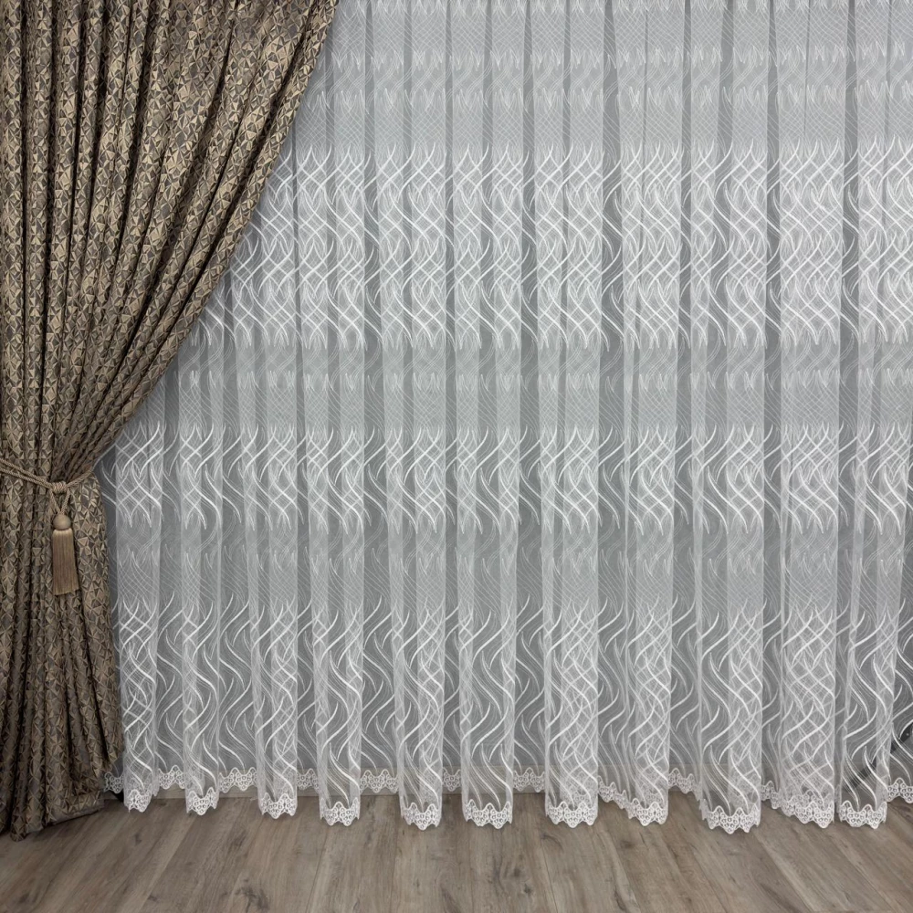 Качественный фатиновый тюль с вышивкой №8122 на отрез