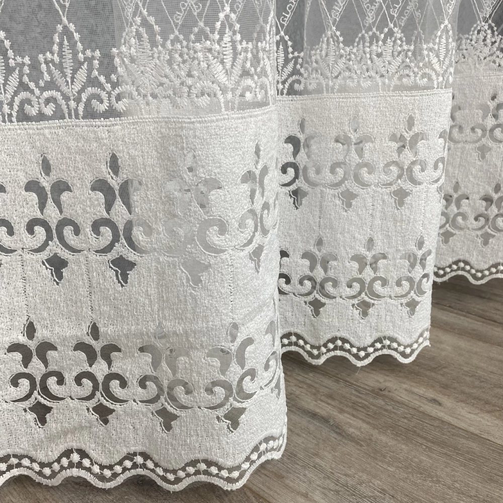 Шикарний фатиновий тюль із густою вишивкою №80379 для вітальні, спальні, дитячої