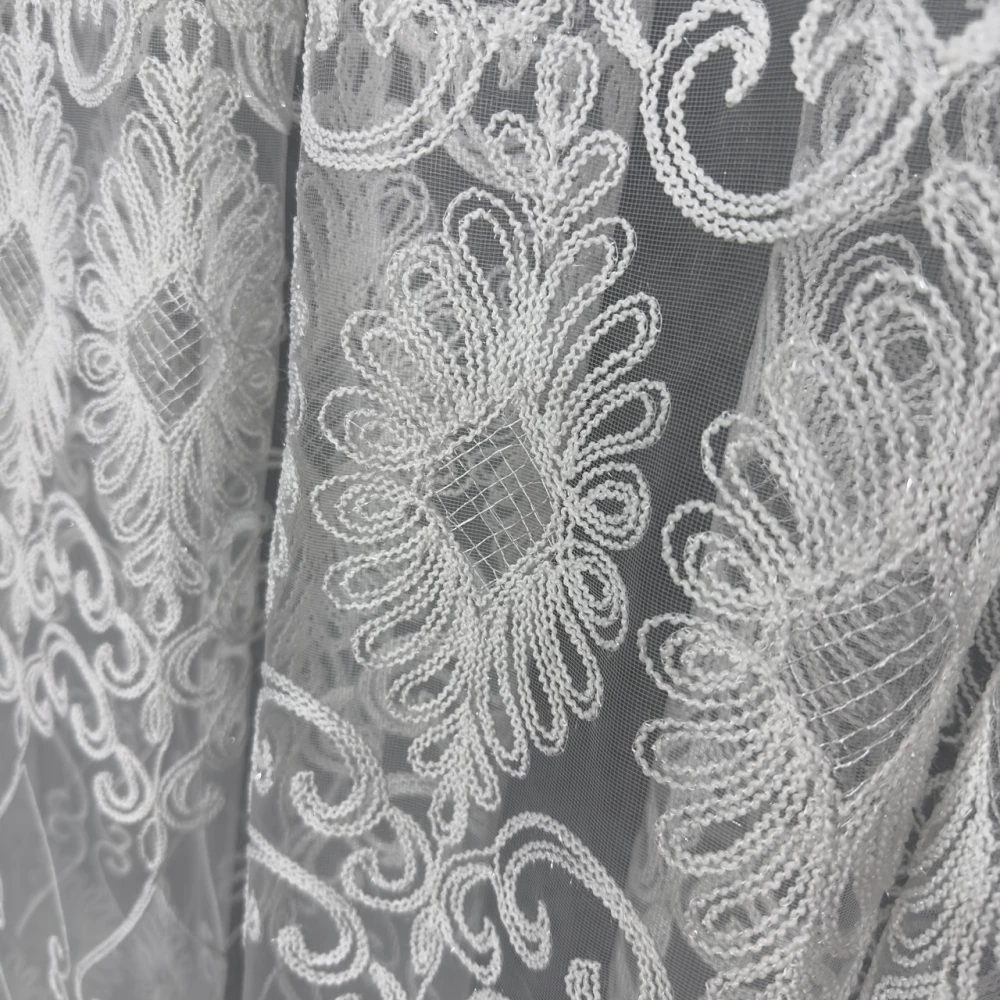 Фатиновая тюль с кордовой вышивкою №163135 для детской, спальни