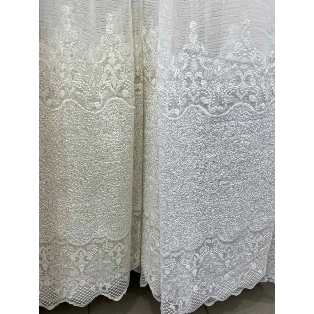 Грек-сітка з вишивкою по низу No12368 Молочний