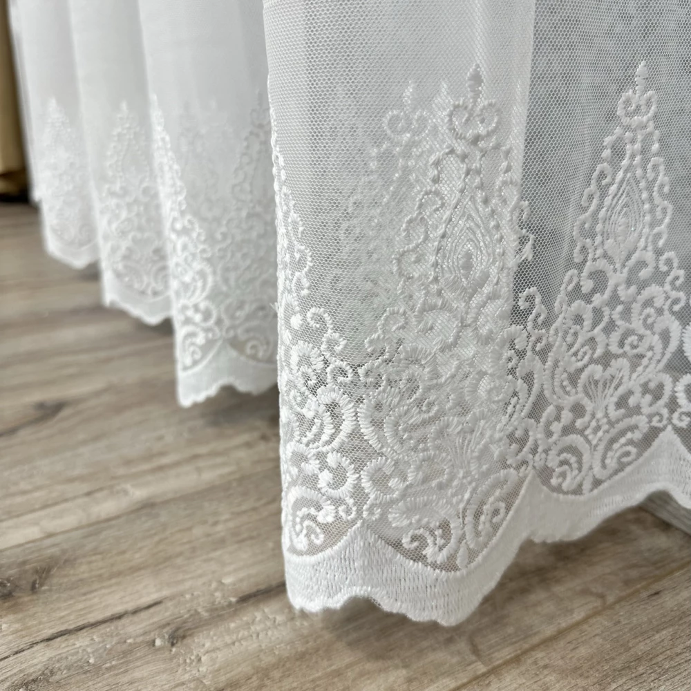 Грек-сітка з вишивкою по низу №12390 в спальню, дитячу