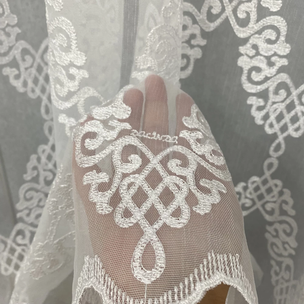 Тюль бамбук Fantazi с вишивкой №4259 на отрез белый