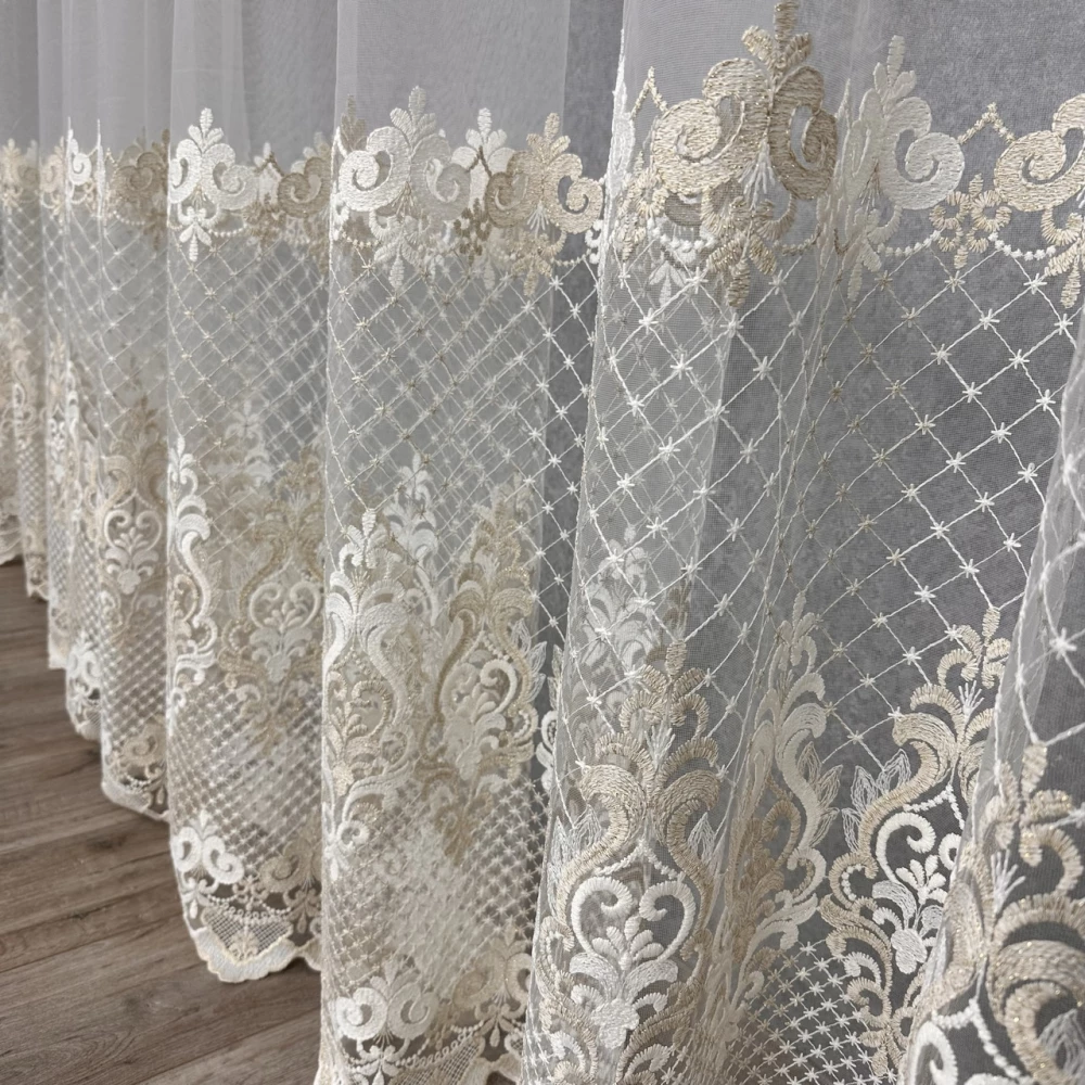 М'який фатиновий тюль із густою вишивкою No16241 золотисто-кремовий