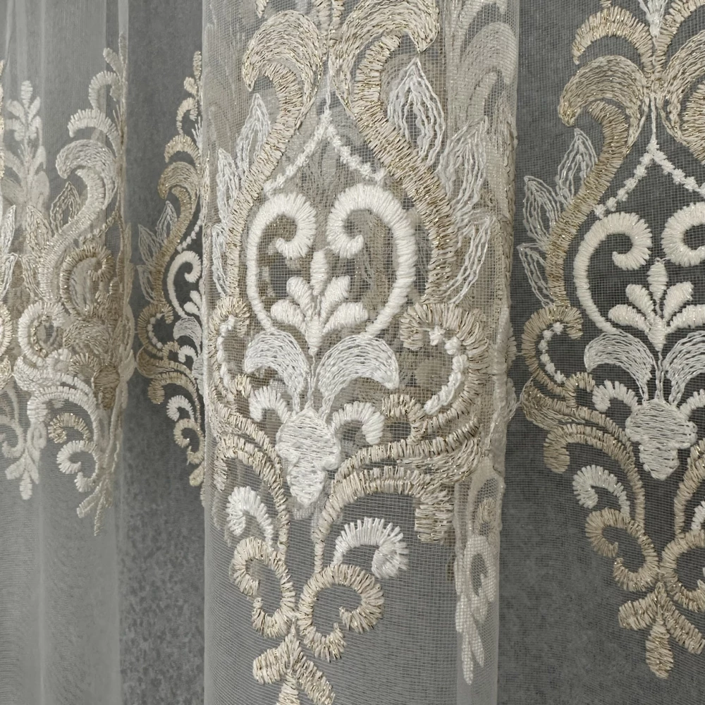 М'який фатиновий тюль із густою вишивкою No16241 золотисто-кремовий