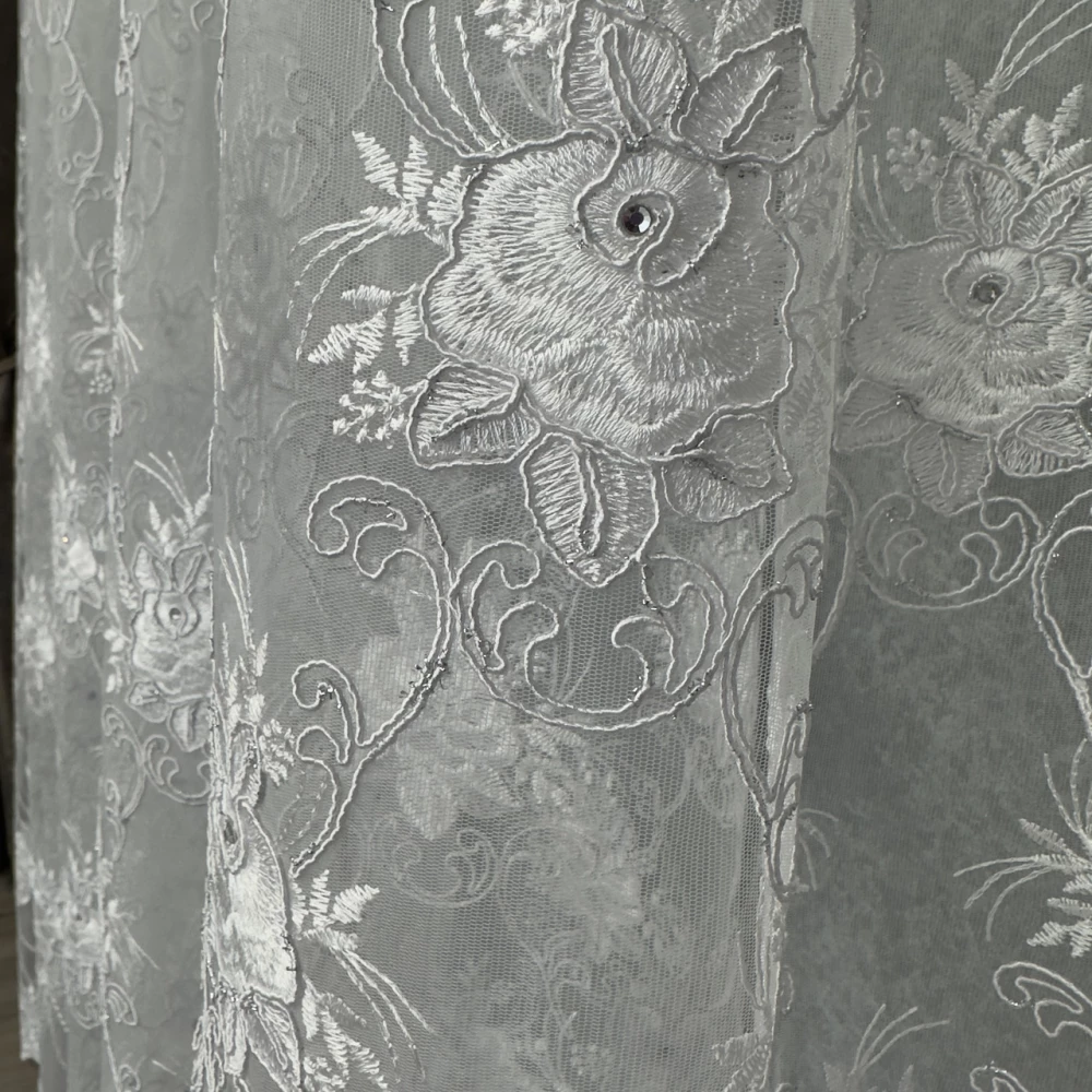 Тюль фатин-сітка з камінням і оксамитовими вставками №20969